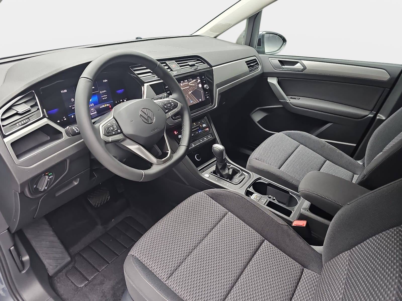 VW TOURAN 1.5 TSI DSG COMFORTLINE NAVI LED ACC WINTER KAMERA