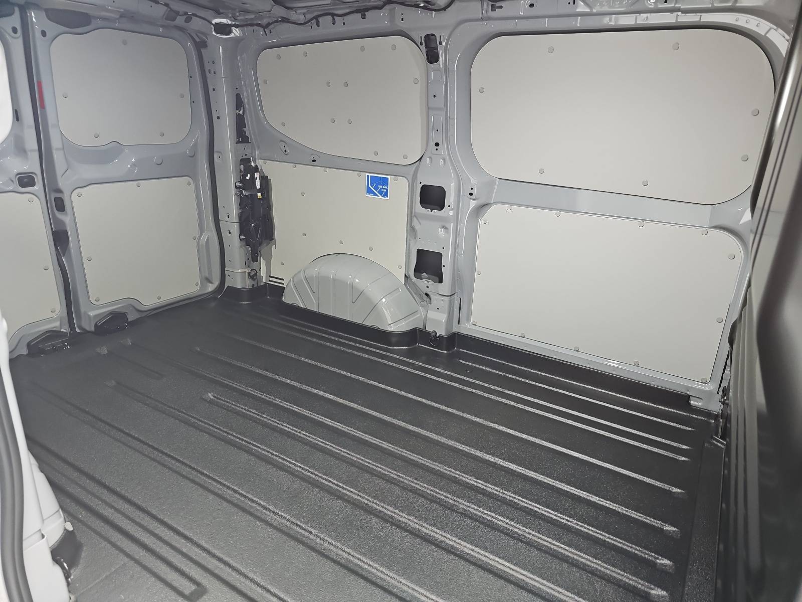 FORD TRANSIT CUSTOM 2.0 ECOBLUE AUTO. 320 L1H1 SPORT FWD KLIMA LED LM