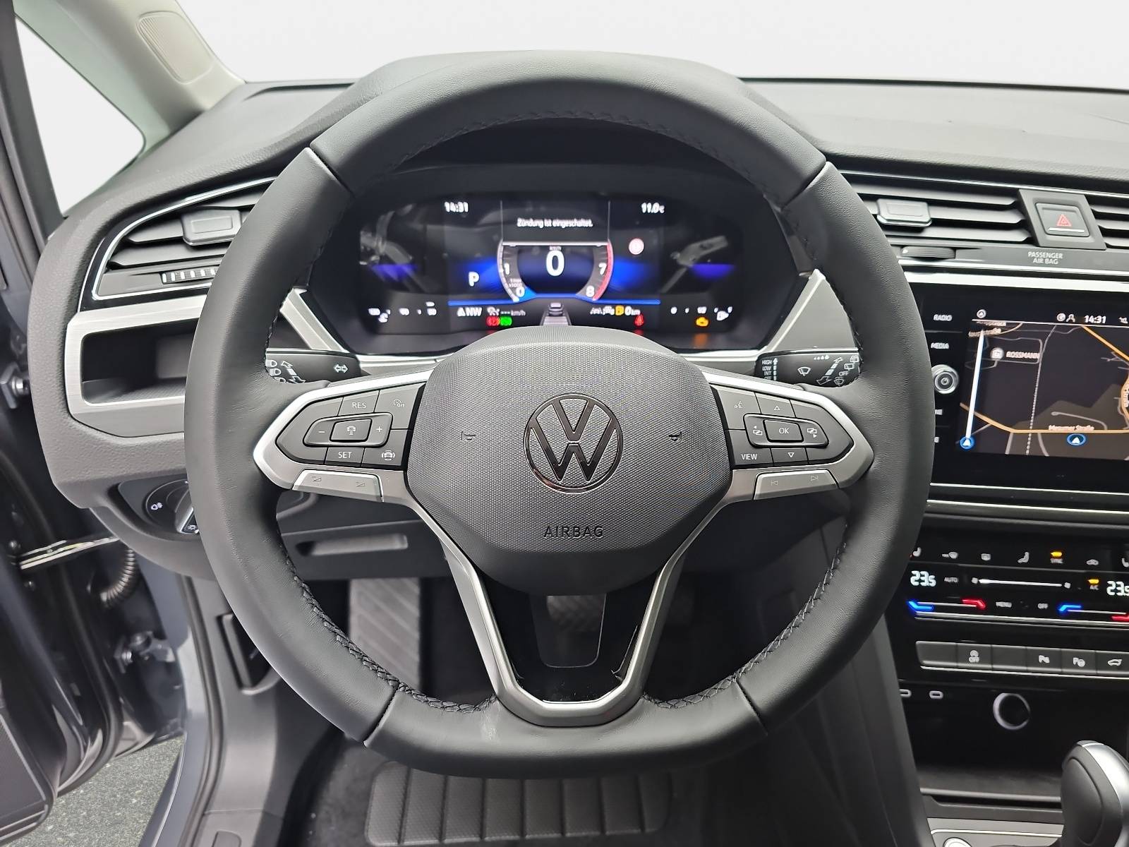 VW TOURAN 1.5 TSI DSG COMFORTLINE NAVI LED ACC SPUR WINTER 7