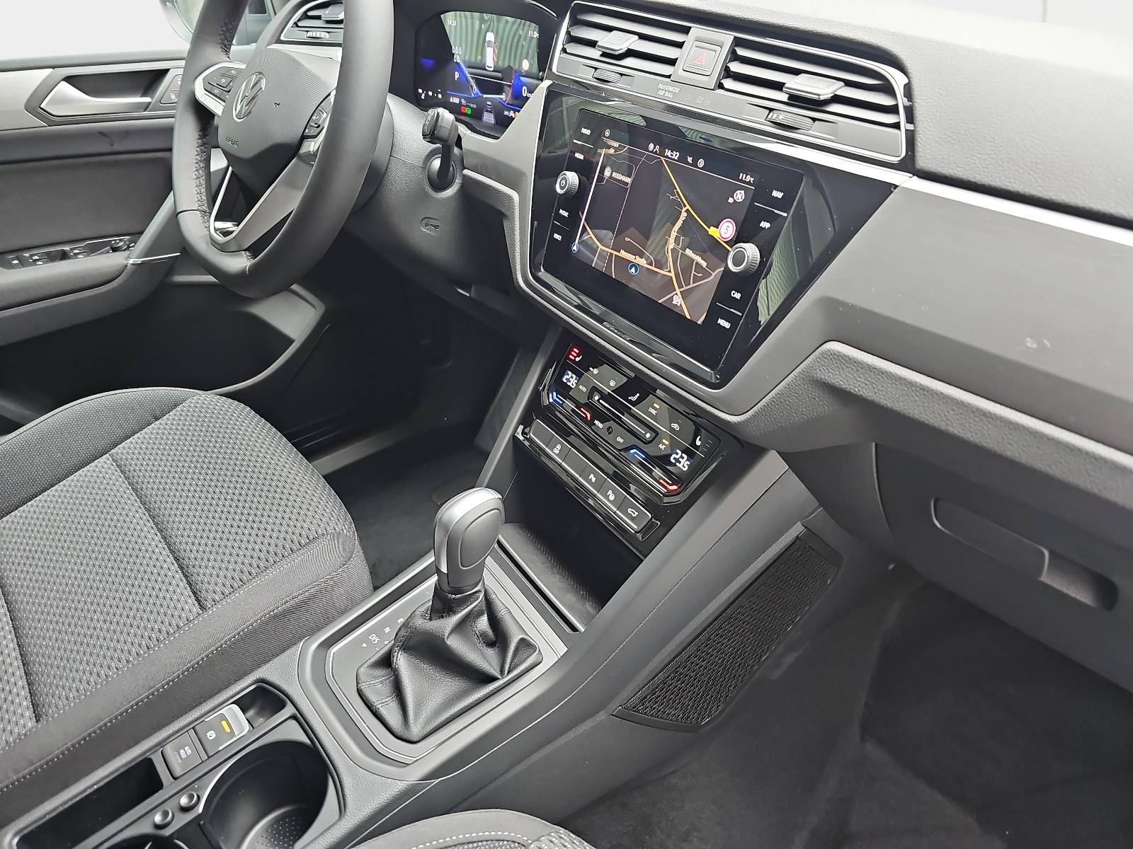 VW TOURAN 1.5 TSI DSG COMFORTLINE NAVI LED ACC SPUR WINTER 7