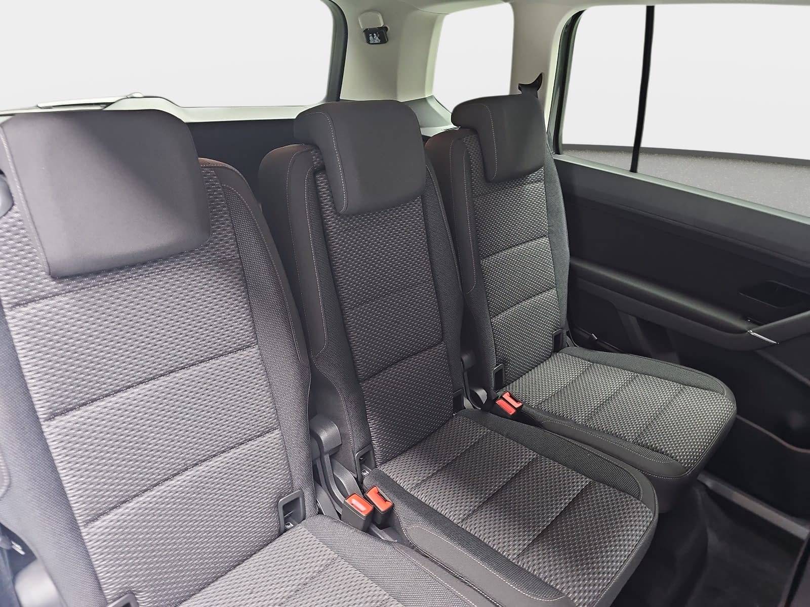 VW TOURAN 1.5 TSI DSG COMFORTLINE NAVI LED ACC 7-S AHK LM