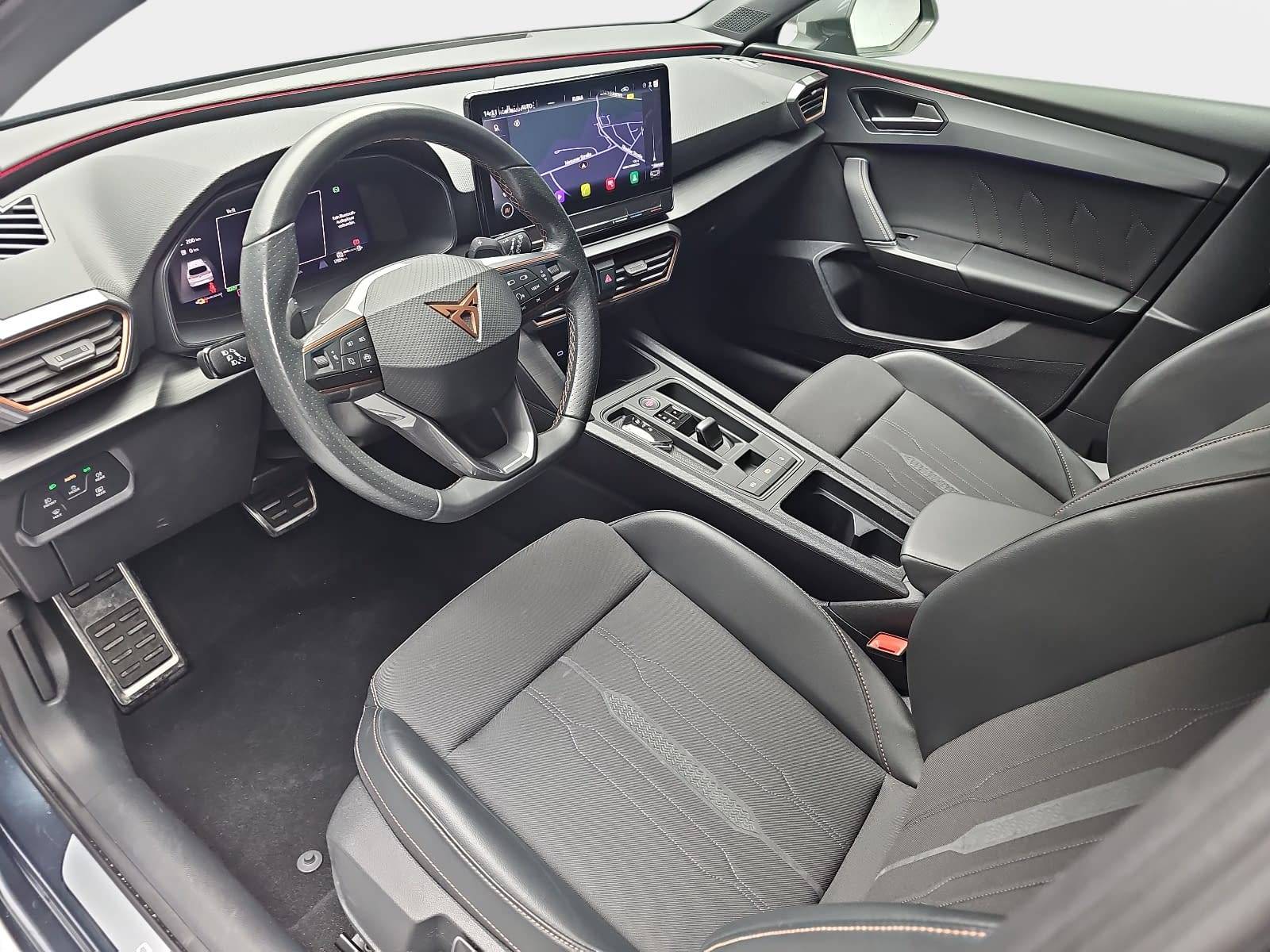 CUPRA LEON ST 1.4 E-HYBRID DSG NAVI MARIX KAMERA