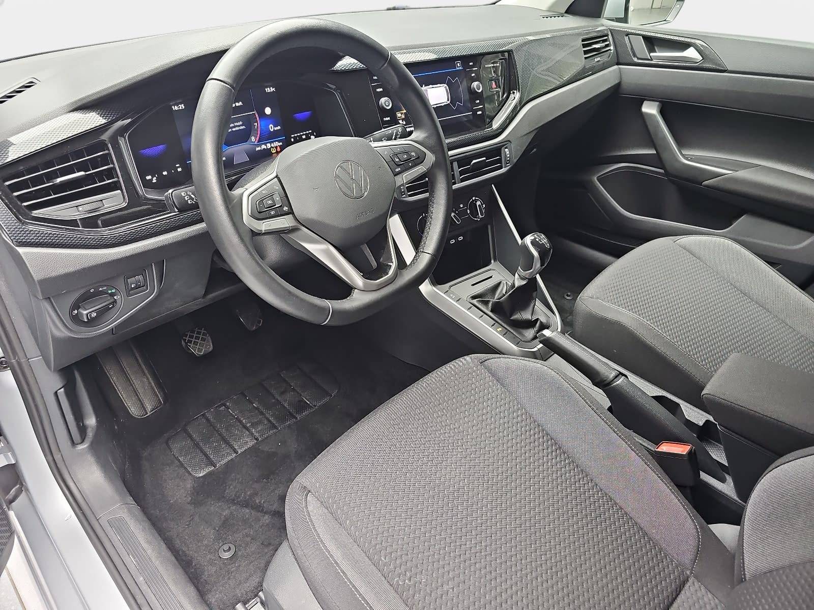 VW POLO 1.0 TSI LIFE LED KLIMA APP-CONNECT SICHT PDC KAMER