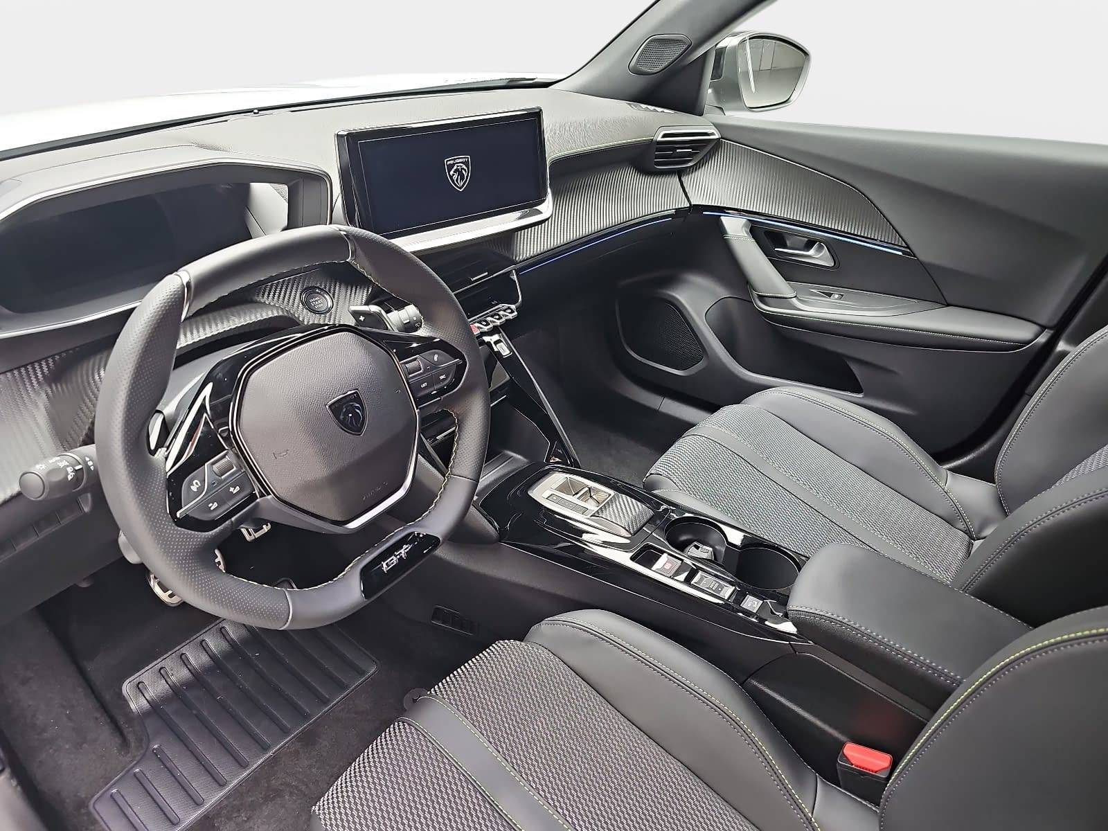 PEUGEOT 2008 1.2 HYBRID 145 E-DSC6 GT-LINE 2-WD LED KLIMAAUTO K