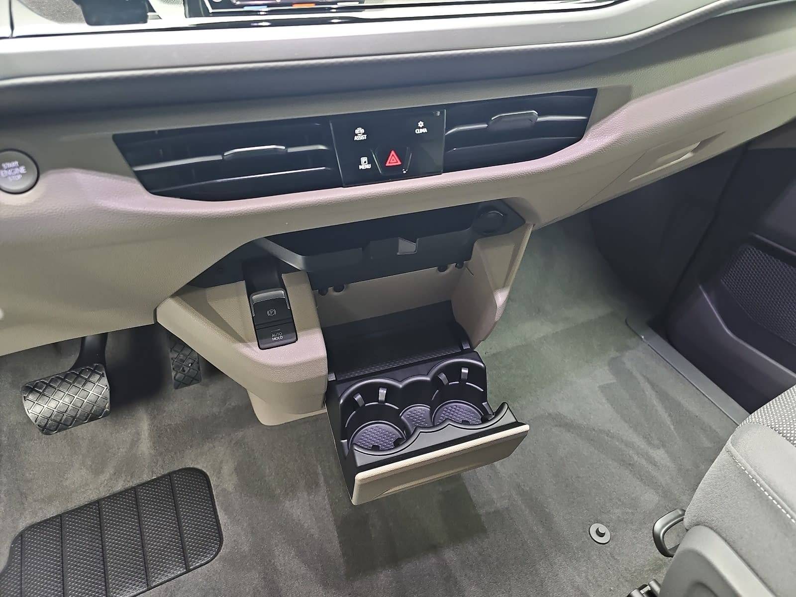 VW T7 MULTIVAN 2.0 TDI DSG LIFE LANG ACC AHK