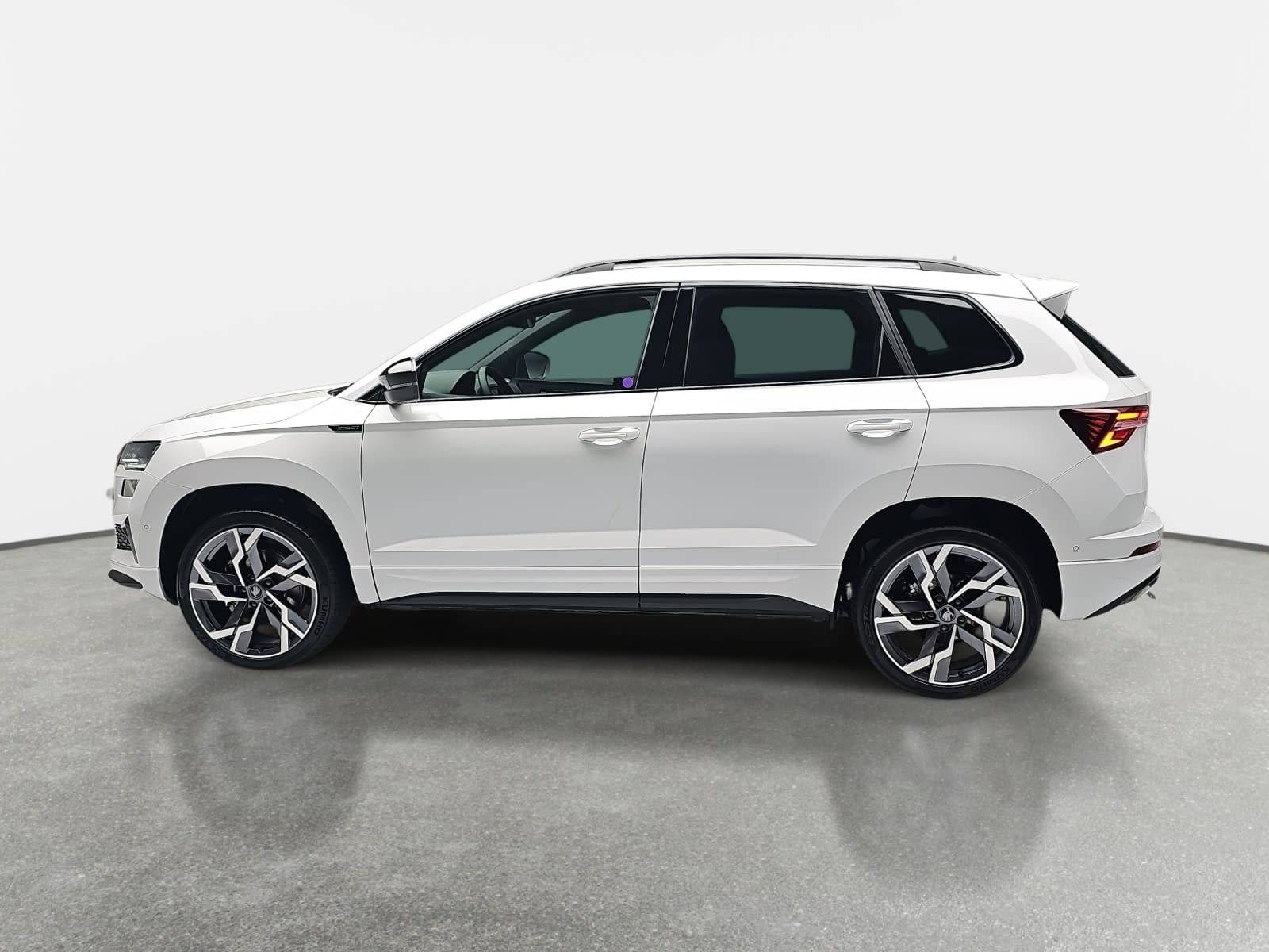 SKODA KAROQ 1.5 TSI DSG SPORTLINE NAVI LED-MATRIX PANO CANTON